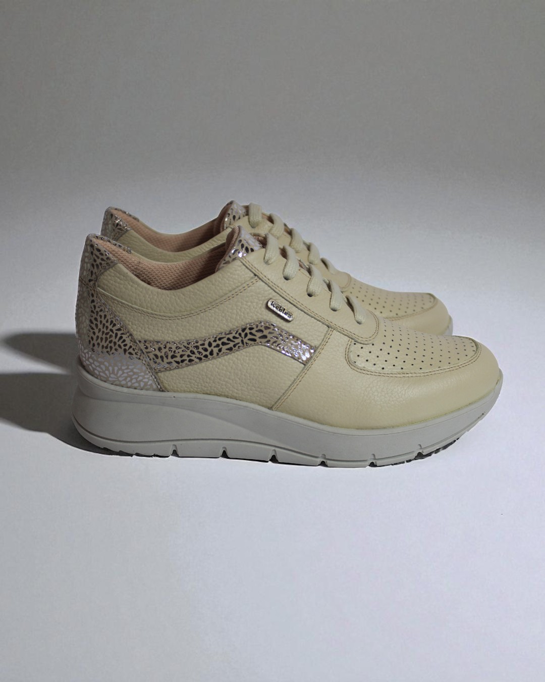 Alternative view of Street Cream Silver
