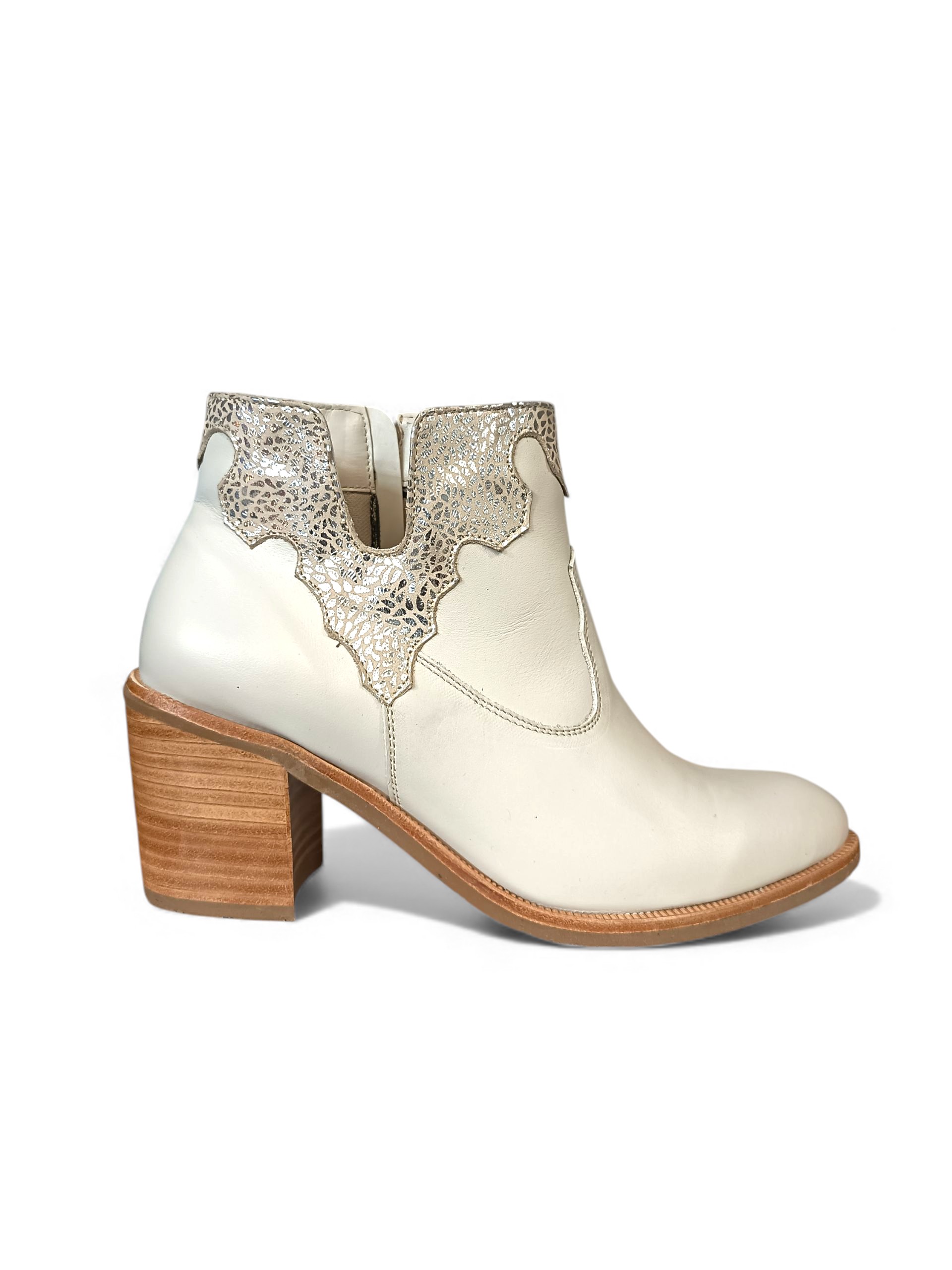 Alternative view of Botín Hebles - Pin y Pétalo Plata (6712)