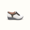 Zapatilla Hebles blanca con Gol Oro, artículo 0487, vista lateral
